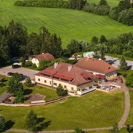 Ruunawere Hotel Nommealuse Экстерьер фото