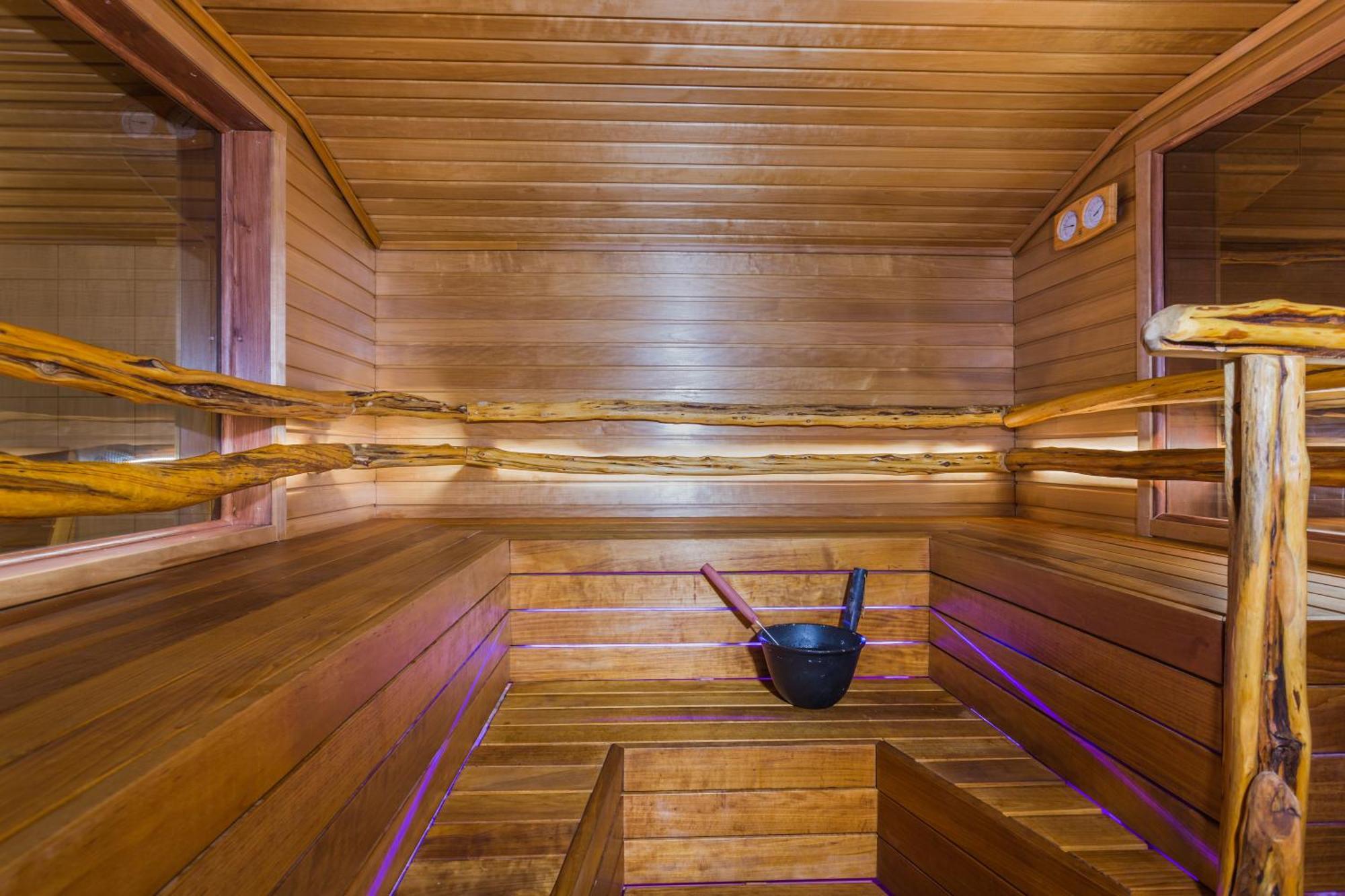Ruunawere Hotel Nommealuse Экстерьер фото