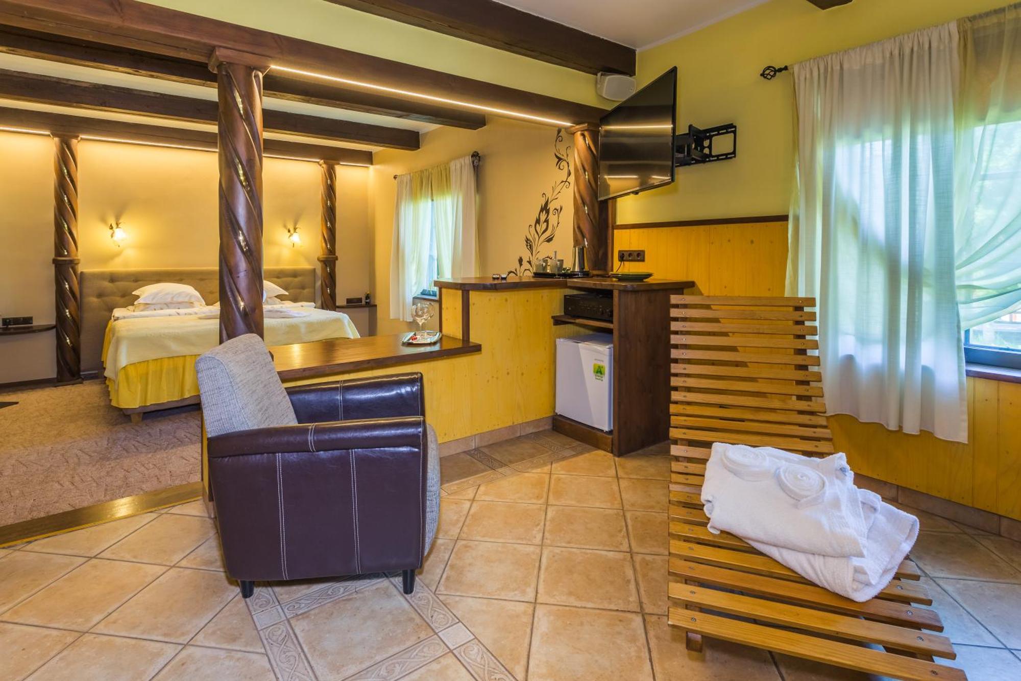 Ruunawere Hotel Nommealuse Экстерьер фото